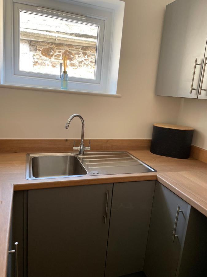 The Hideaway Apartment Modbury Екстериор снимка